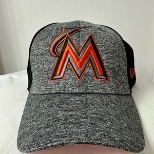 Miami Marlins New Era 39thirty hat. Size m/l. Great condition.